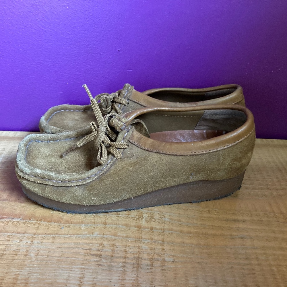 Clarks wallabee suede 7